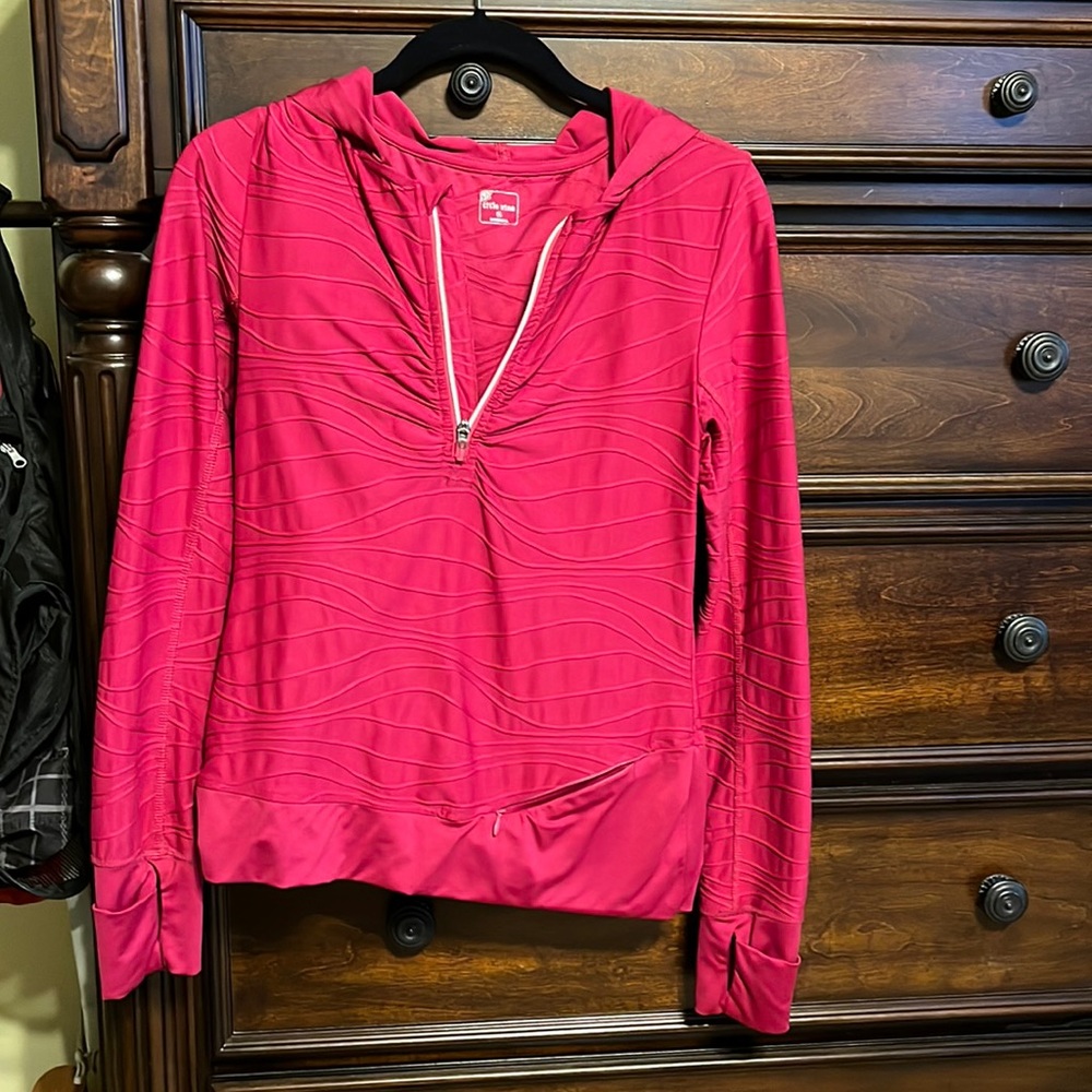 Title Nine pullover hoodie Sz small